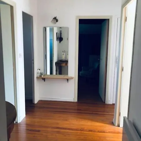 Duplex 130m2 Dans Un Mas Entouré De Vergers - Piscine Appartement *