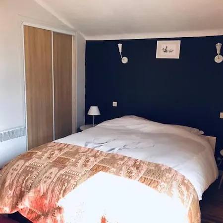 Duplex 130m2 Dans Un Mas Entoure De Vergers - Piscine