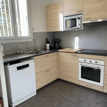 Appartement Duplex 130m2 Dans Un Mas Entouré De Vergers - Piscine